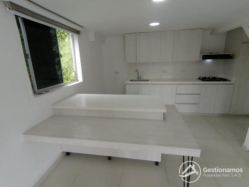 WhatsApp Image 2025-11-04 at 12.33.34 PM (2).jpeg